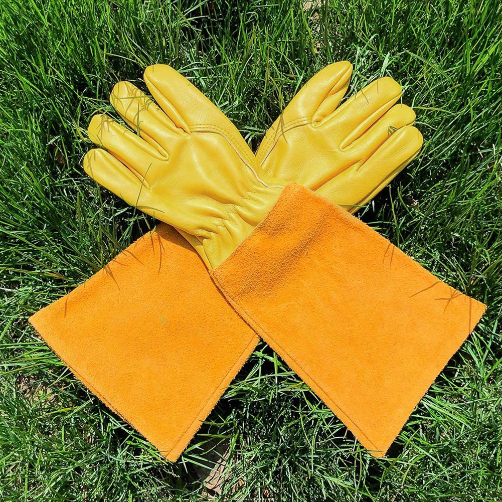 Thorn-Proof Garden Gloves with Long Protective Gauntlets